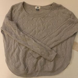✨MOVING SALE✨ Old Navy Scoop Bottom Sweater